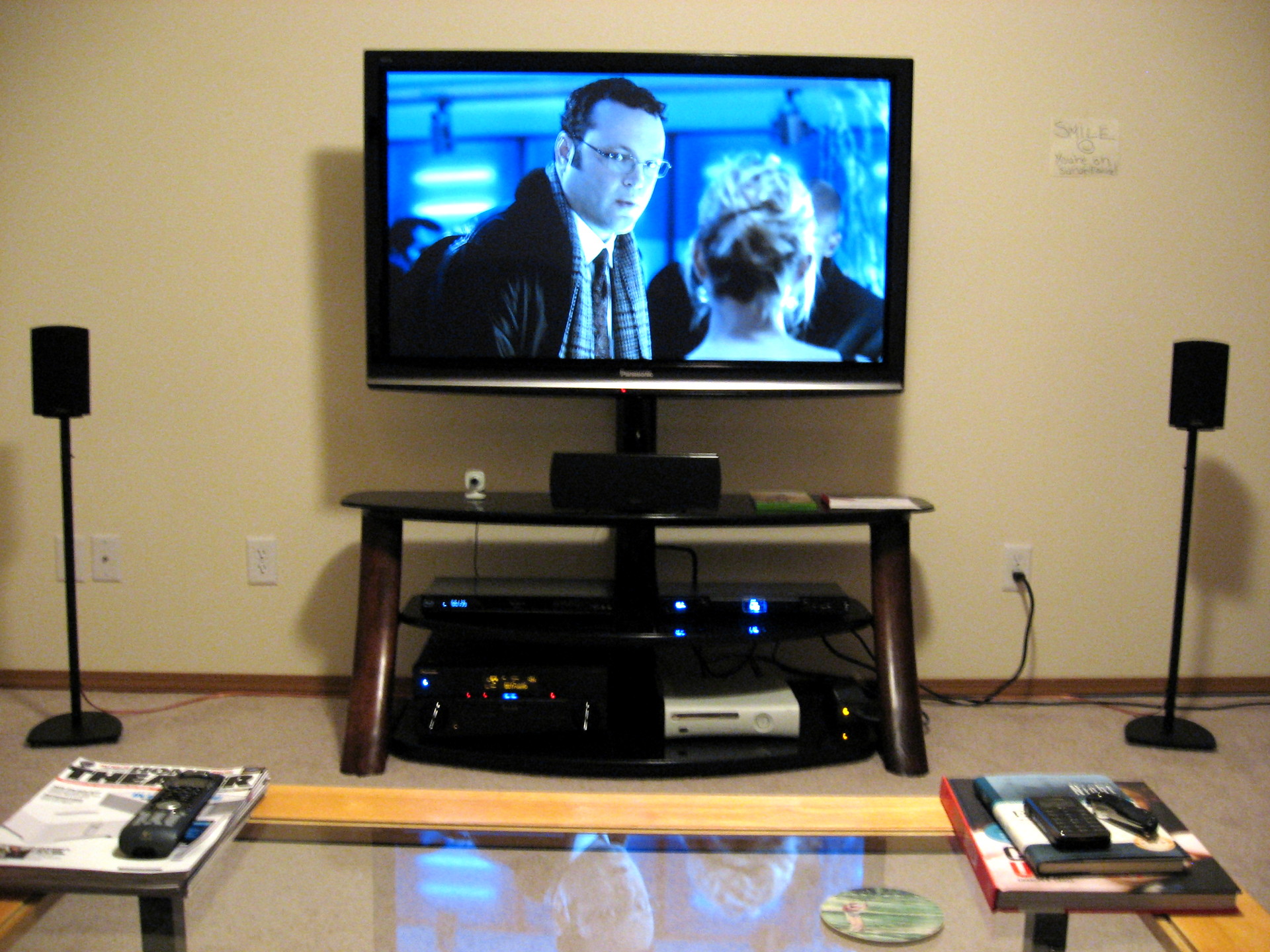 Colglizity S Home Theater Gallery Apartment 40 Photos Front Of Home Theater