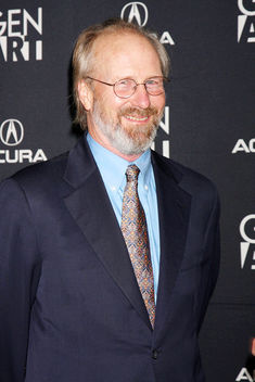 Next photo of William Hurt